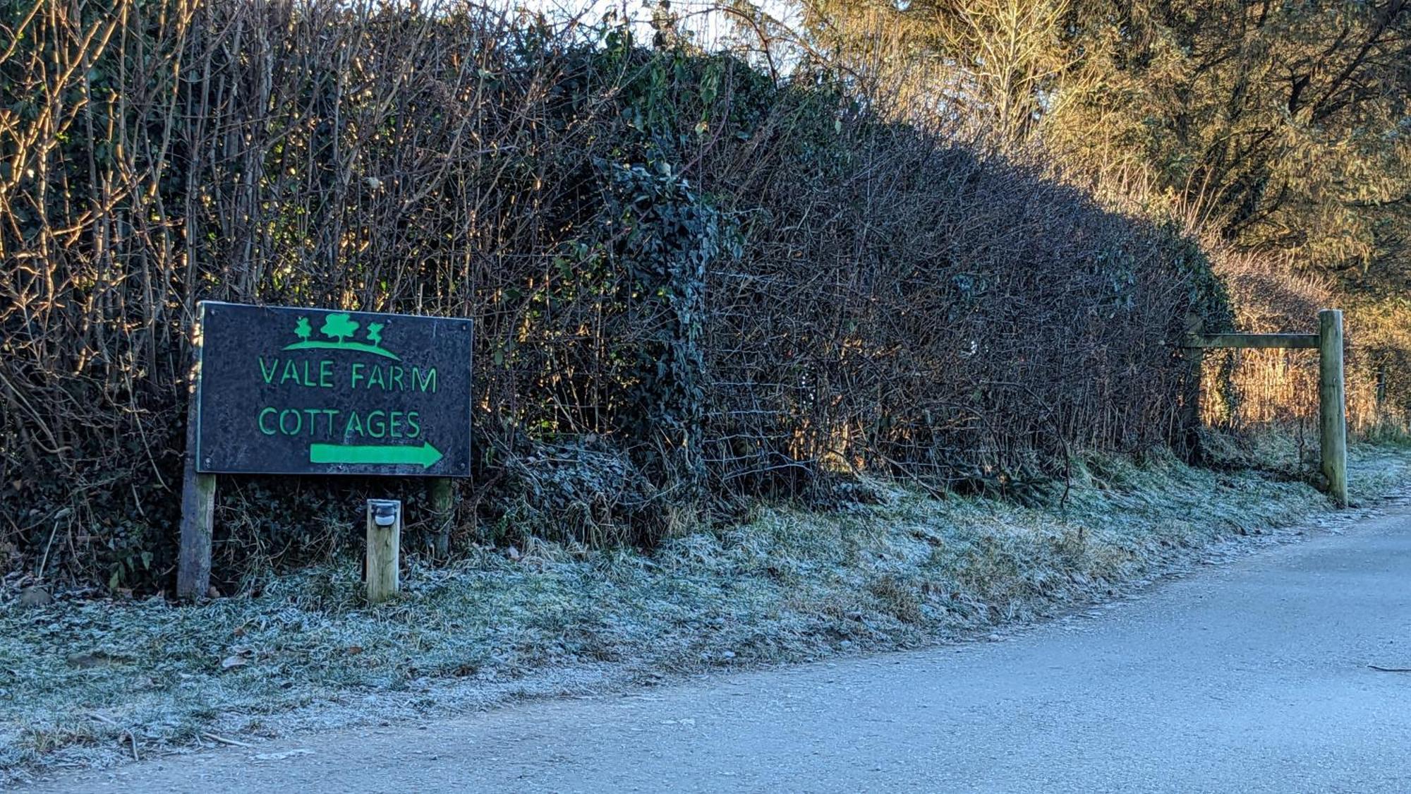 Vale Farm Cottages Brecon Esterno foto