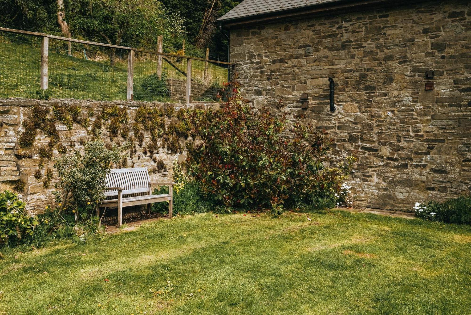 Vale Farm Cottages Brecon Esterno foto