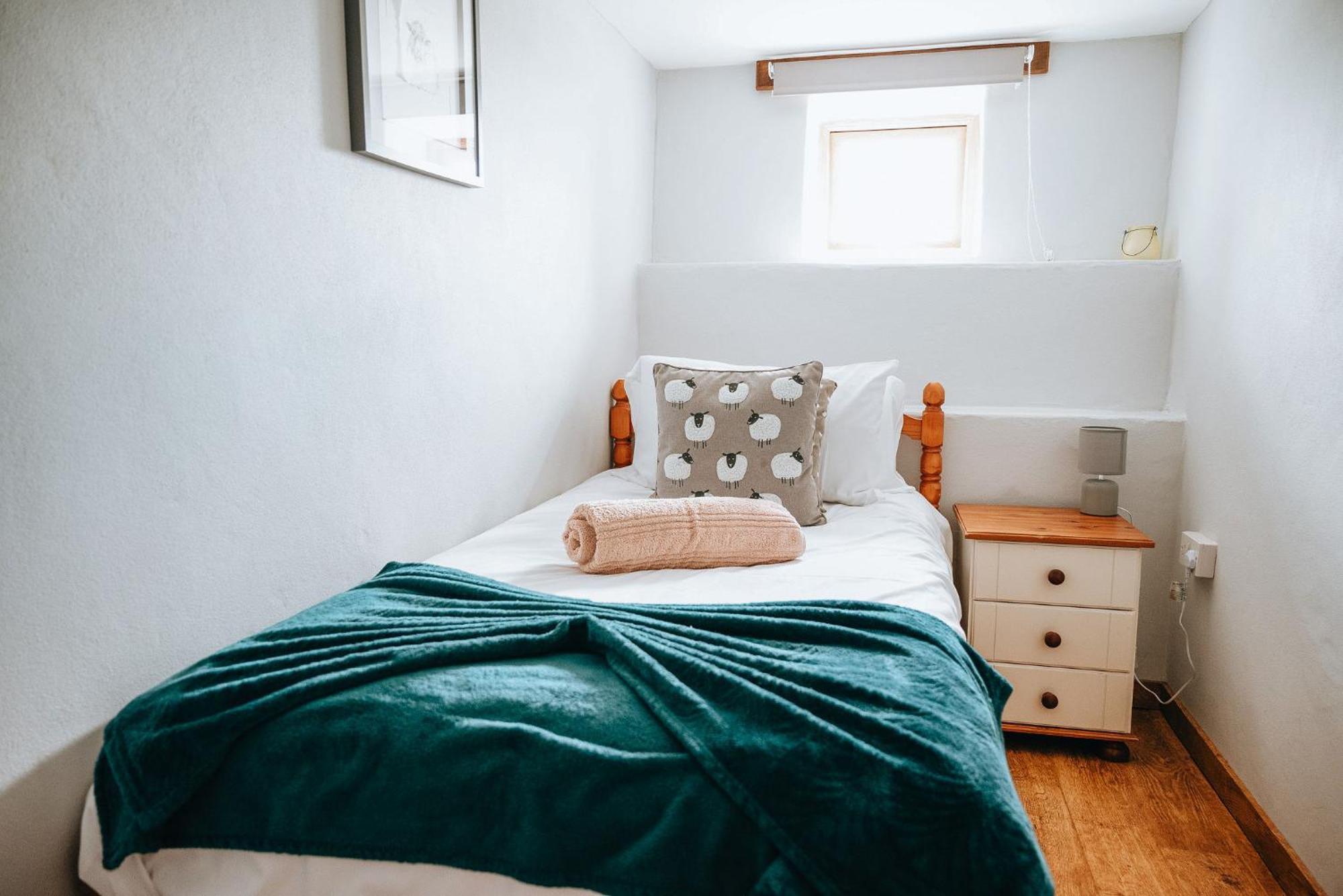 Vale Farm Cottages Brecon Esterno foto